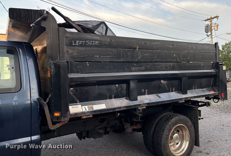 image for item EV5229 2016 Ford F550 SuperCab dump truck