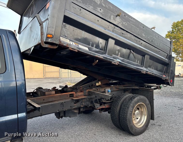 image for item EV5229 2016 Ford F550 SuperCab dump truck