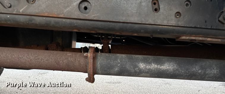 image for item EV5229 2016 Ford F550 SuperCab dump truck