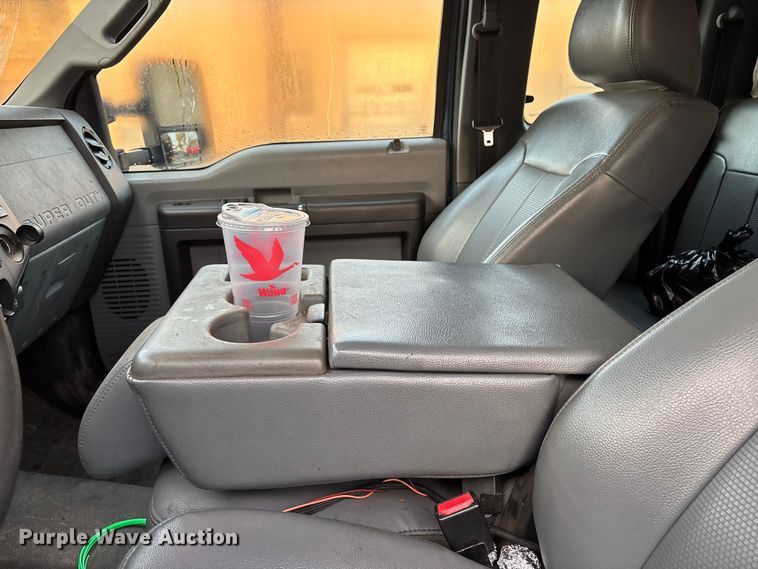 image for item EV5229 2016 Ford F550 SuperCab dump truck