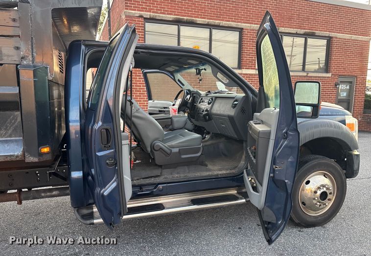 image for item EV5229 2016 Ford F550 SuperCab dump truck