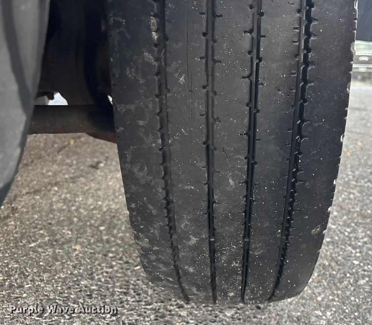 image for item EV5229 2016 Ford F550 SuperCab dump truck