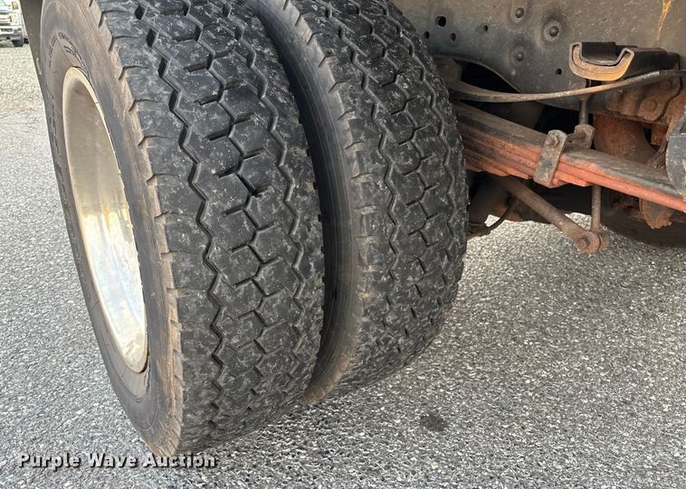 image for item EV5229 2016 Ford F550 SuperCab dump truck