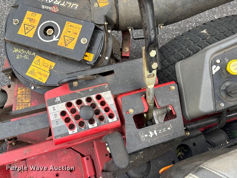 image for item EV5231 EXmark Lazer Z ZTR lawn mower