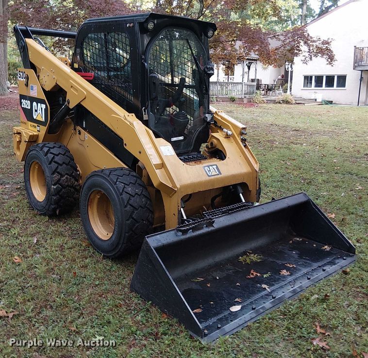 MINI CARGADOR SOBRE RUEDAS 2019 CATERPILLAR 262D