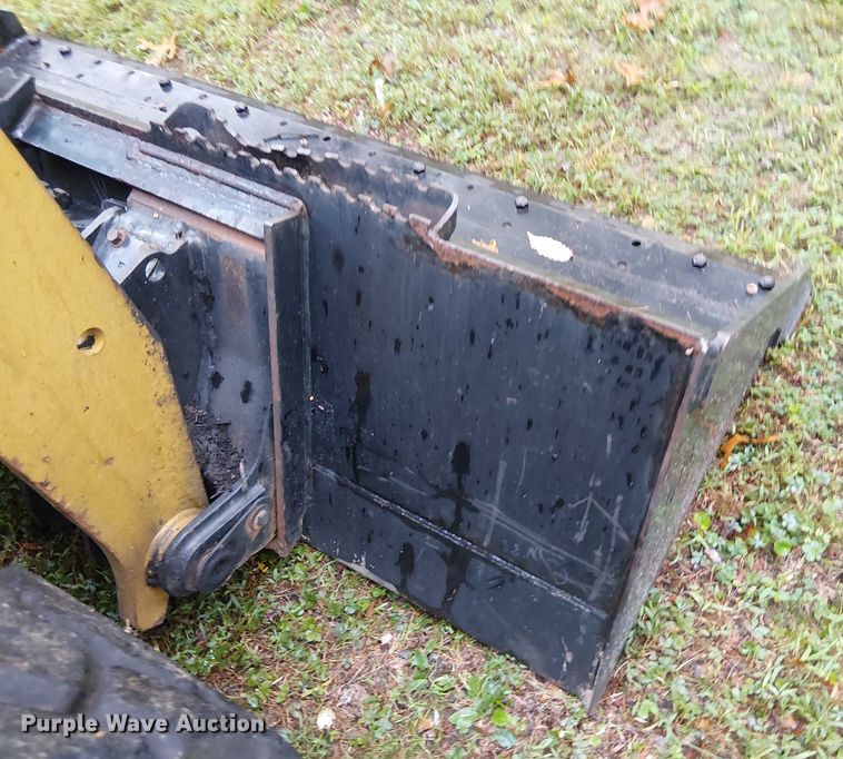 image for item EV5235 2019 Caterpillar 262D skid steer loader