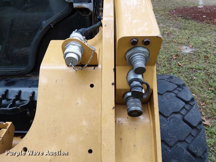 image for item EV5235 2019 Caterpillar 262D skid steer loader