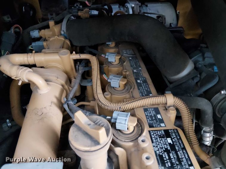 image for item EV5235 2019 Caterpillar 262D skid steer loader