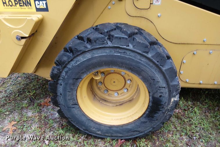 image for item EV5235 2019 Caterpillar 262D skid steer loader