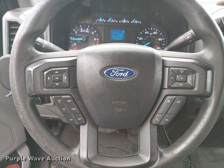 image for item EV5238 2019 Ford F250 Super Duty Crew Cab pickup truck