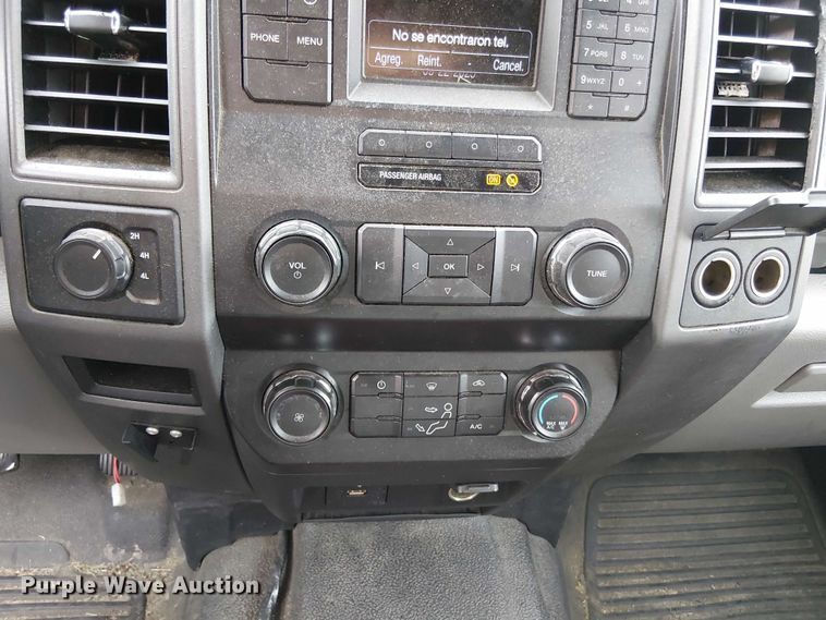 image for item EV5238 2019 Ford F250 Super Duty Crew Cab pickup truck