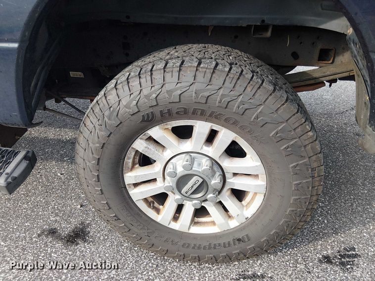 image for item EV5238 2019 Ford F250 Super Duty Crew Cab pickup truck