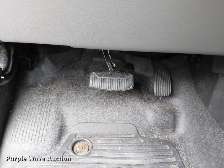 image for item EV5240 2018 Ford F250 Super Duty SuperCab pickup truck