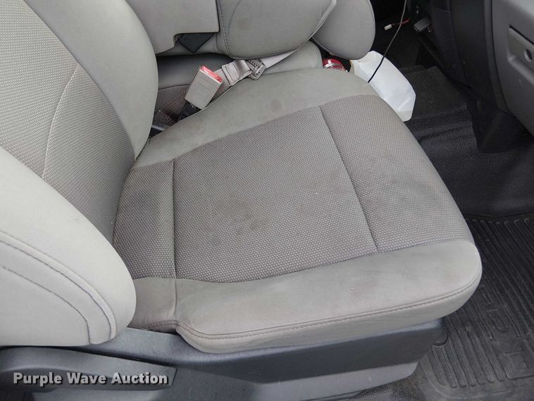 image for item EV5240 2018 Ford F250 Super Duty SuperCab pickup truck