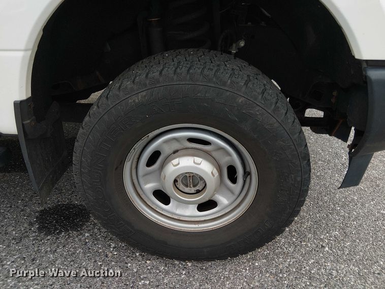 image for item EV5240 2018 Ford F250 Super Duty SuperCab pickup truck