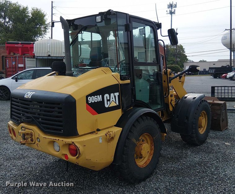CARGADOR FRONTAL 2015 CATERPILLAR 906M