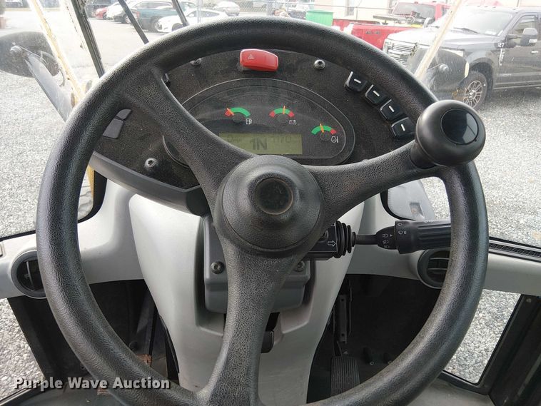 image for item EV5247 2015 Caterpillar 906M wheel loader