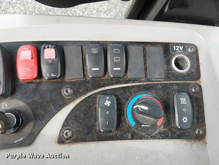 image for item EV5247 2015 Caterpillar 906M wheel loader