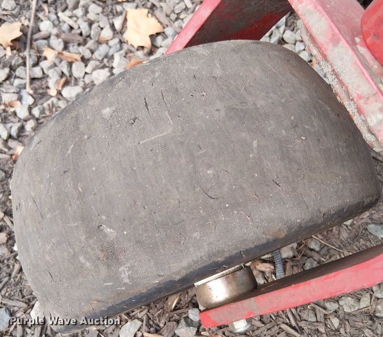 image for item EV5248 EXmark Lazer ZTR lawn mower