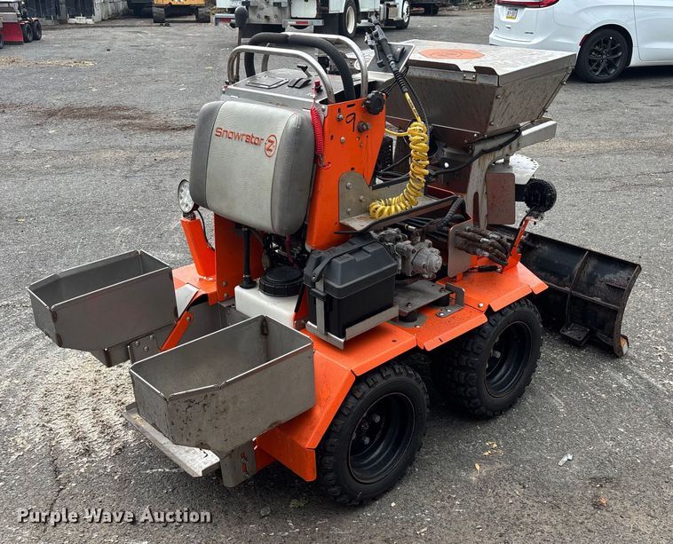 image for item EV5251 Zx4 Snowrator snow pusher