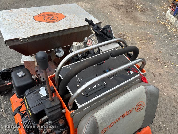 image for item EV5251 Zx4 Snowrator snow pusher