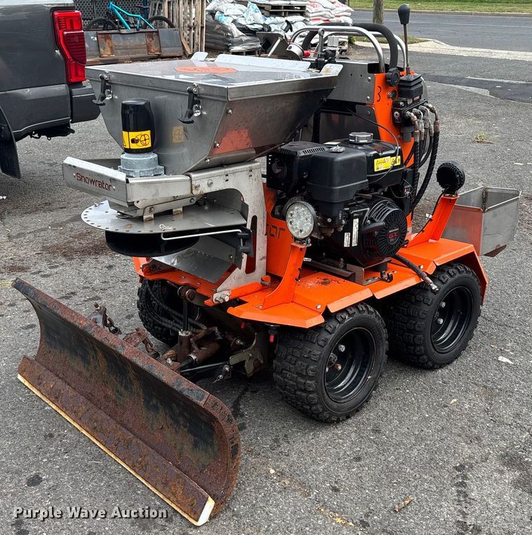 Zx4 Snowrator snow pusher in Plainfield, NJ | Item EV5252 sold