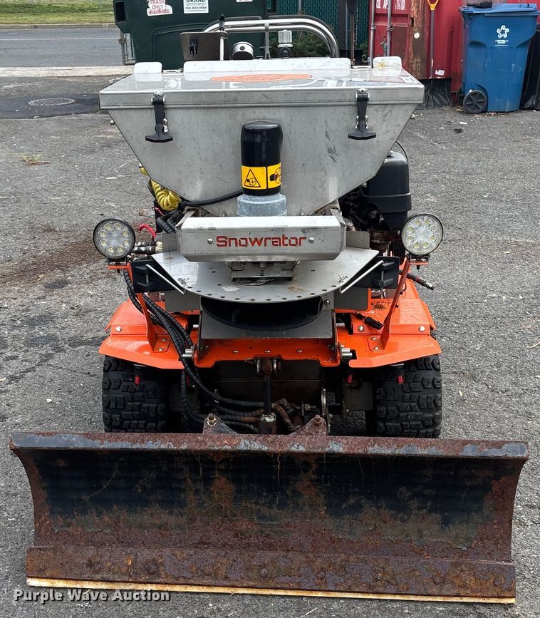 image for item EV5252 Zx4 Snowrator snow pusher