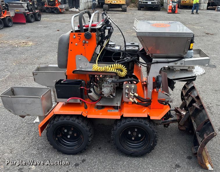 image for item EV5252 Zx4 Snowrator snow pusher