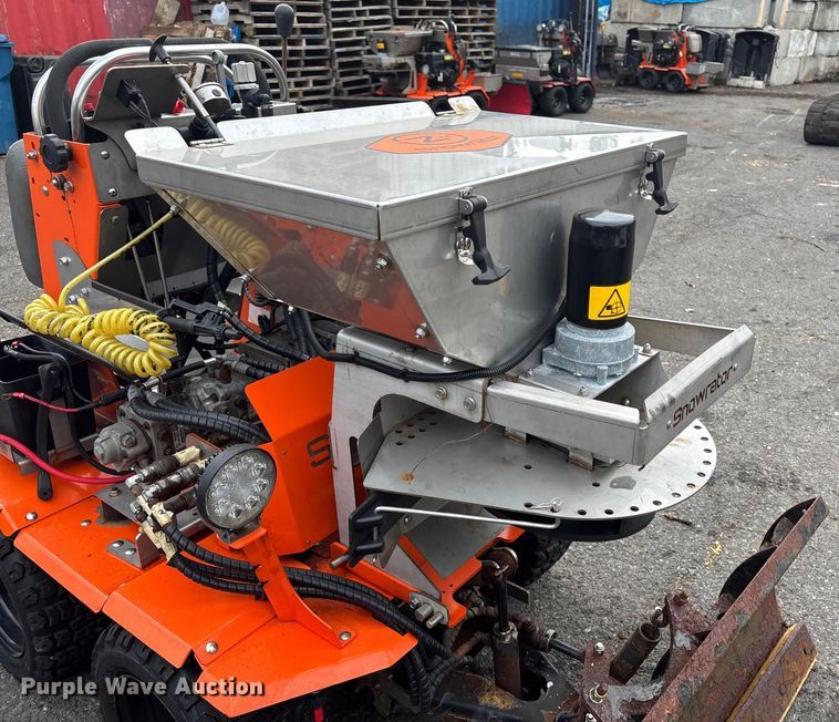 image for item EV5252 Zx4 Snowrator snow pusher