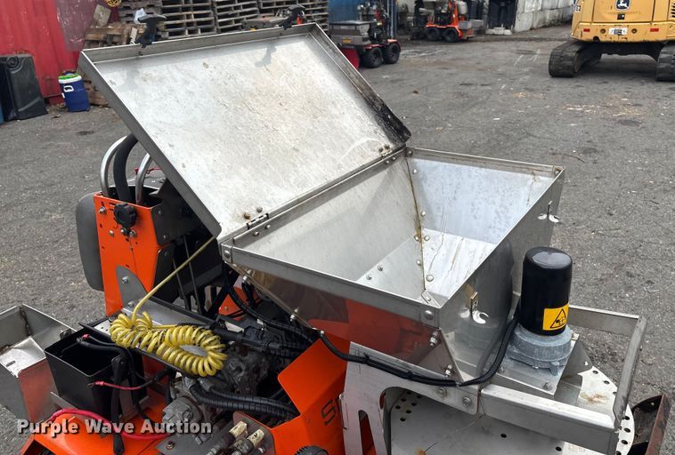 image for item EV5252 Zx4 Snowrator snow pusher