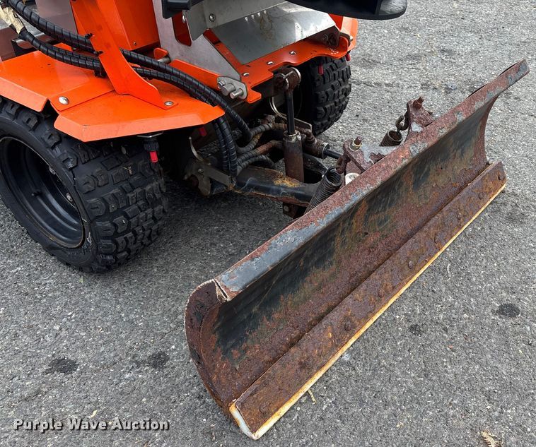 image for item EV5252 Zx4 Snowrator snow pusher