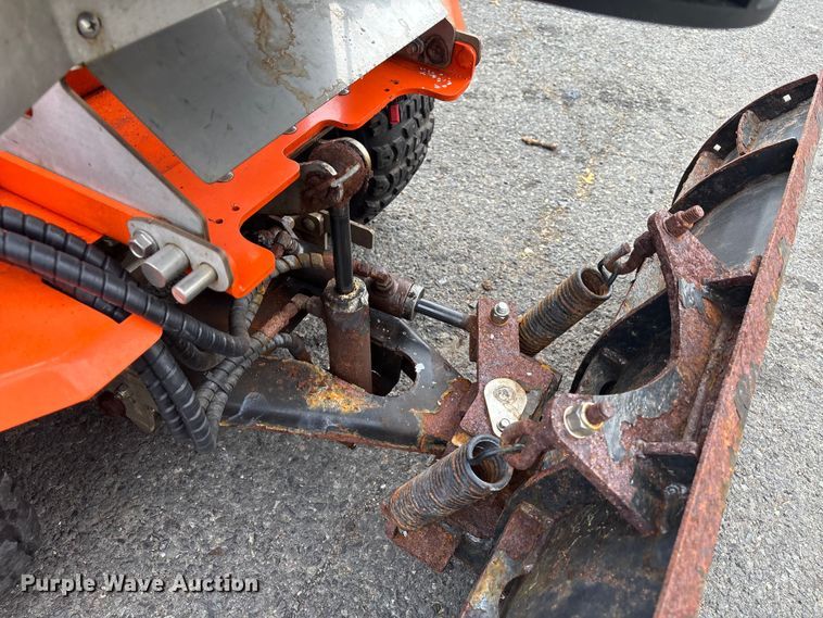 image for item EV5252 Zx4 Snowrator snow pusher