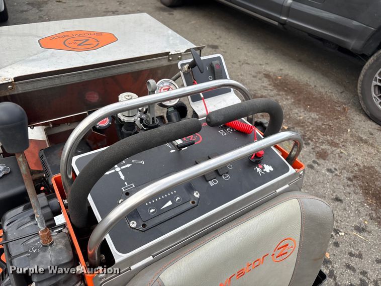 image for item EV5252 Zx4 Snowrator snow pusher