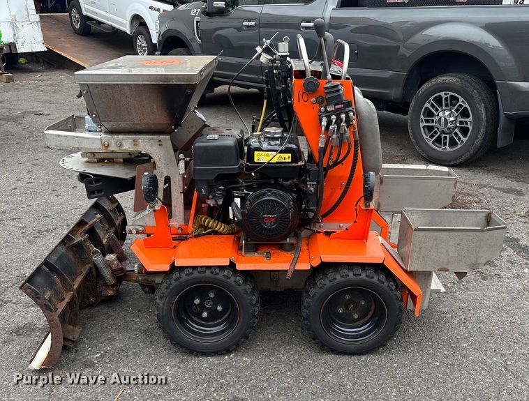 image for item EV5253 Zx4 Snowrator snow pusher