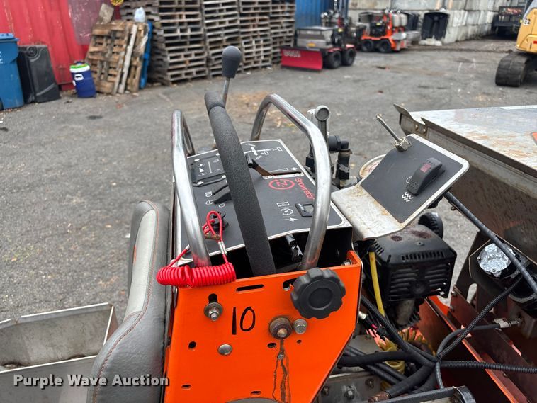 image for item EV5253 Zx4 Snowrator snow pusher