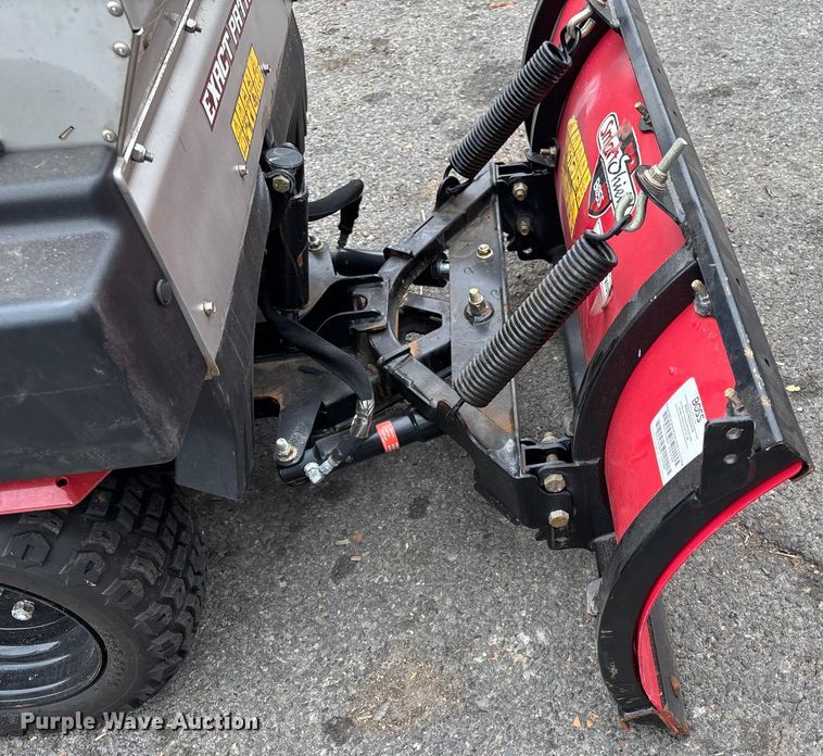 image for item EV5254 Boss Snowrator snow pusher