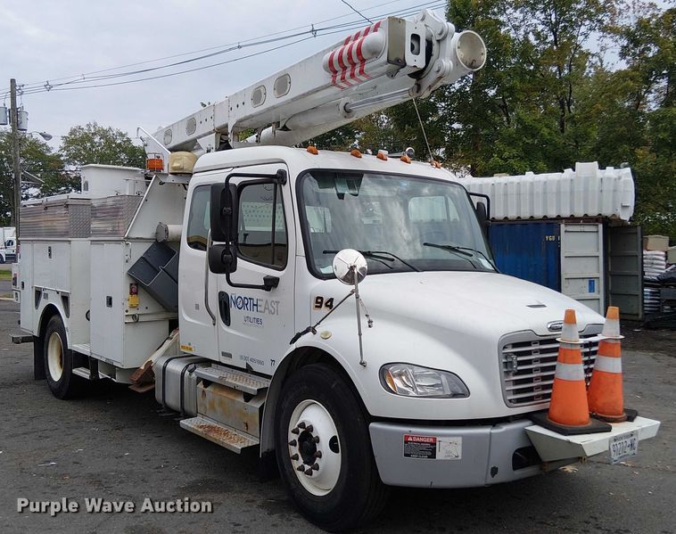 CAMIóN CON CANASTILLA 2012 FREIGHTLINER ALTEC