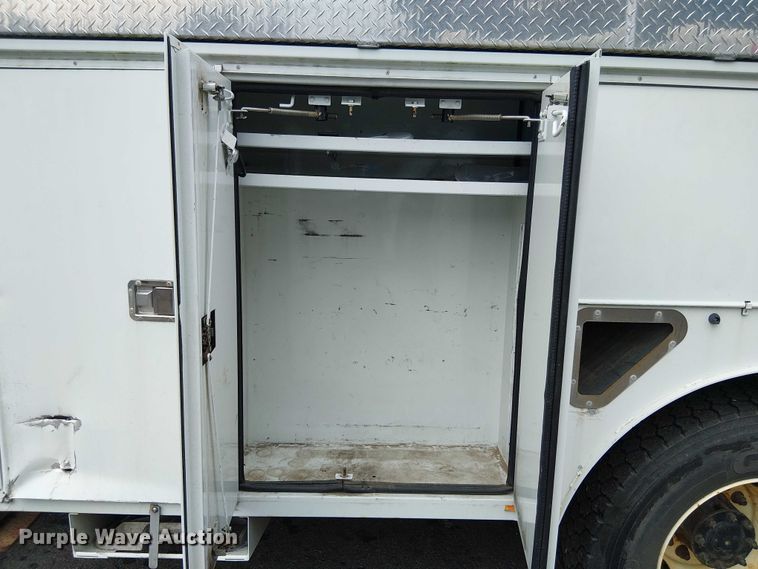 image for item EV5255 2012 Freightliner M2 bucket truck