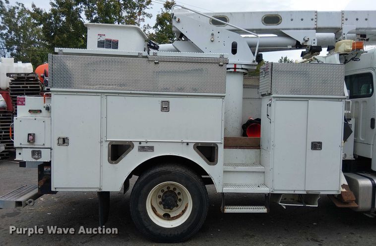 image for item EV5255 2012 Freightliner M2 bucket truck
