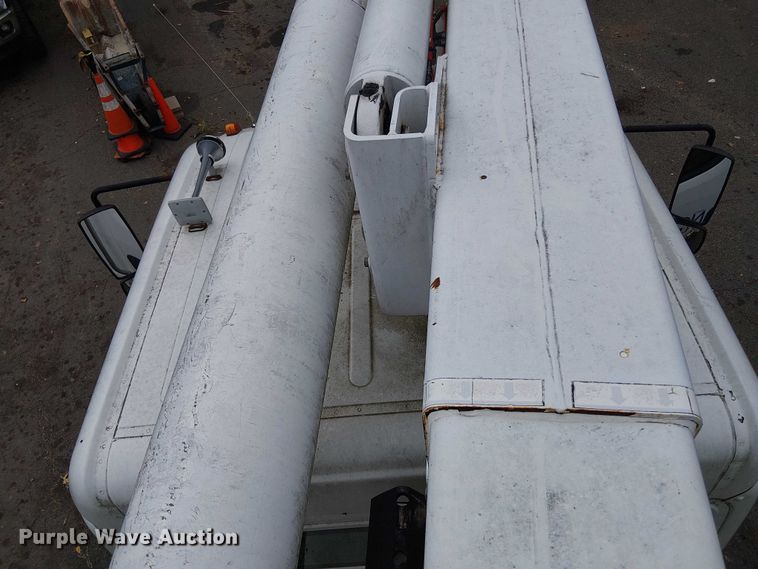 image for item EV5255 2012 Freightliner M2 bucket truck