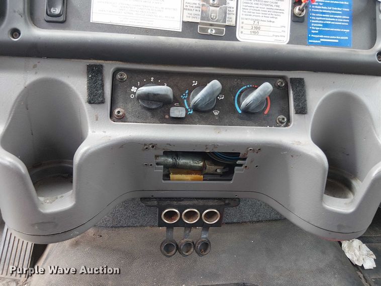 image for item EV5255 2012 Freightliner M2 bucket truck