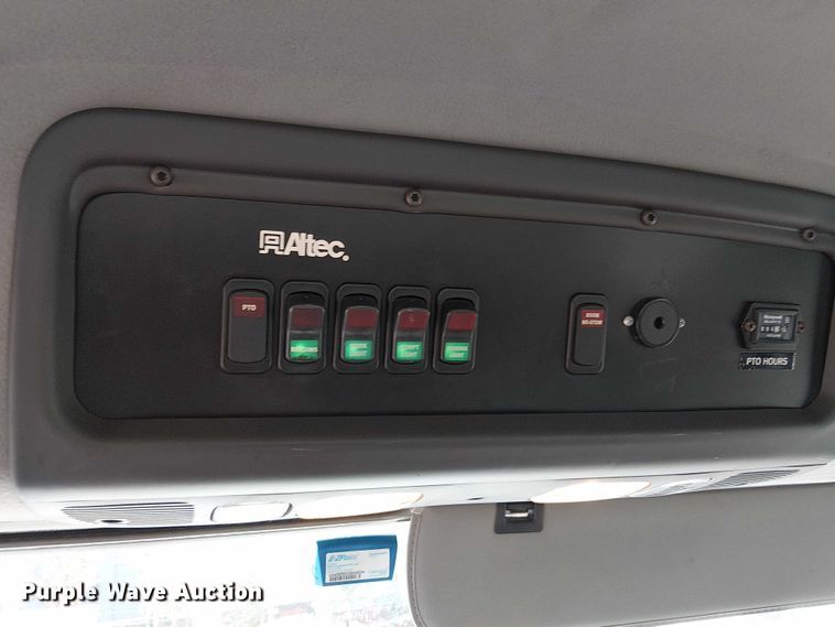 image for item EV5255 2012 Freightliner M2 bucket truck