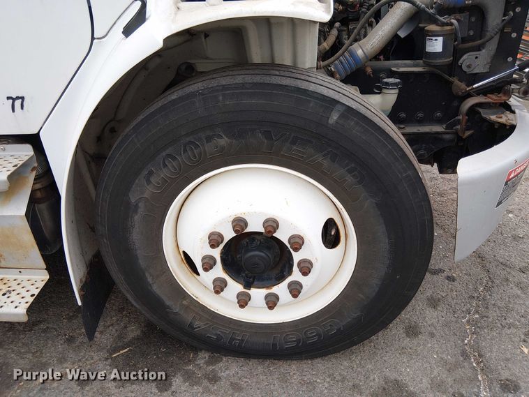 image for item EV5255 2012 Freightliner M2 bucket truck