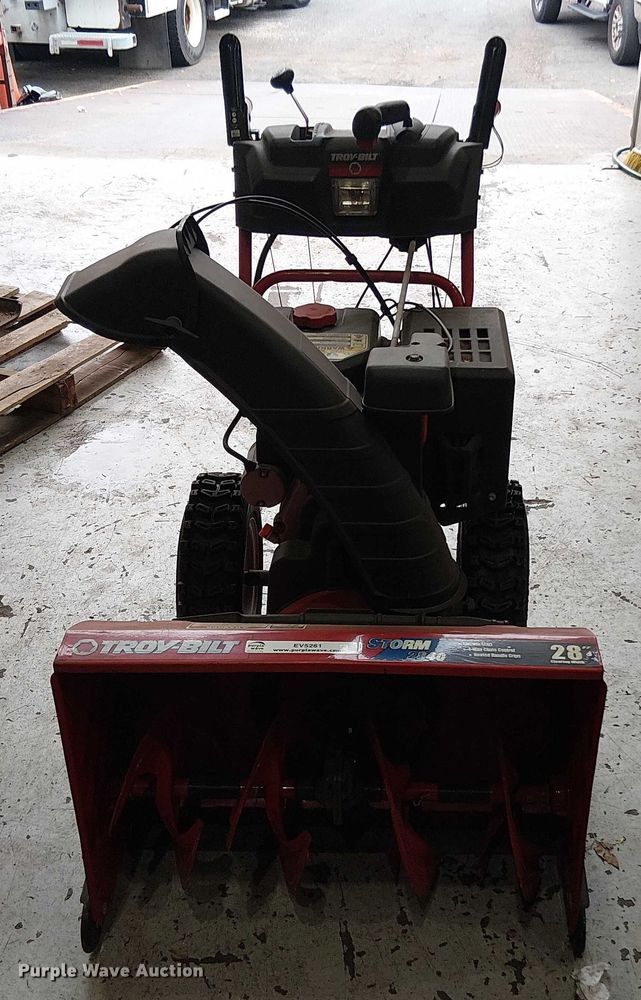 image for item EV5261 Troy bilt Storm 2840 snow blower