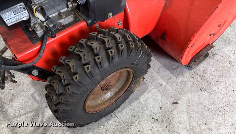 image for item EV5262 (2) Ariens Deluxe 28 snow blowers