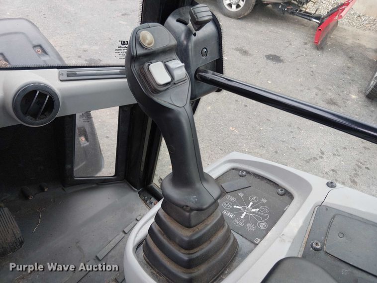 image for item EV5264 2018 Caterpillar 906M wheel loader