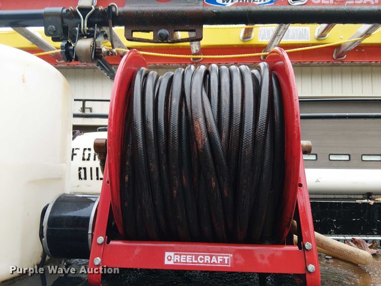 image for item EV5270 2019 Ford F550 utility / service truck