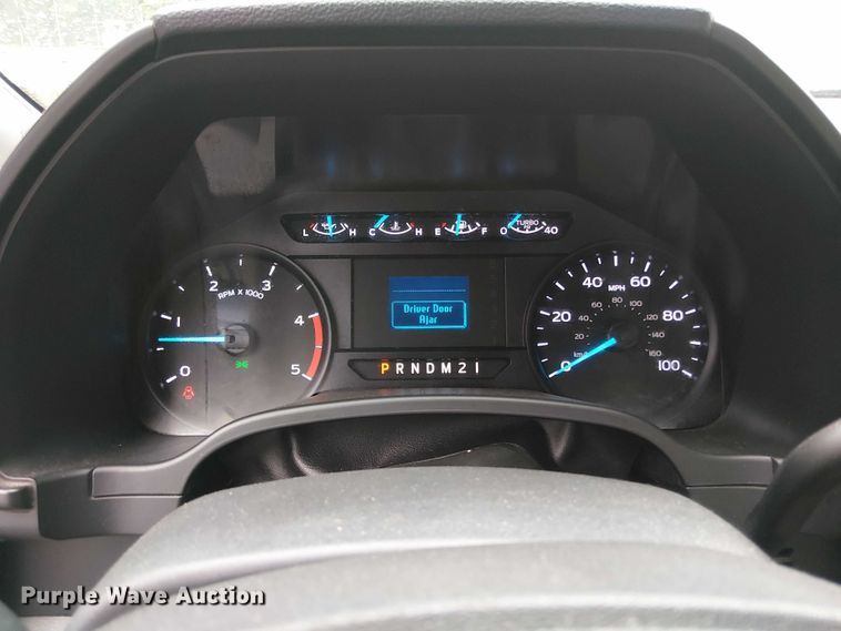 image for item EV5270 2019 Ford F550 utility / service truck