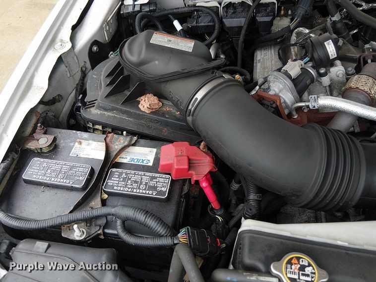 image for item EV5270 2019 Ford F550 utility / service truck