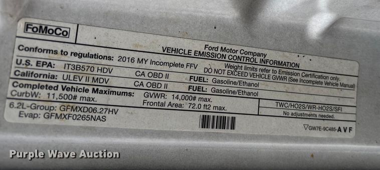 image for item EV5271 2016 Ford F350 Super Duty  flatbed pickup truck